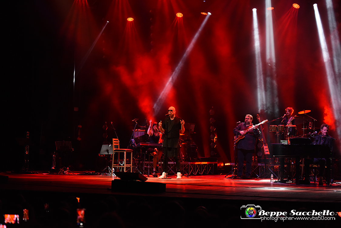 VBS_9159 - Concerto Mario Biondi - Romantic Tour 2022.jpg